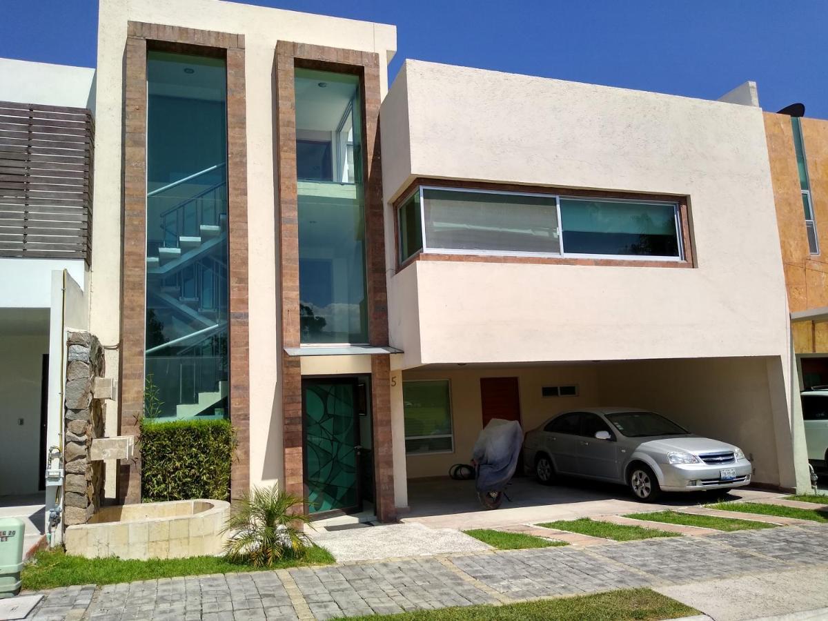 Habitaciones Business Class En Lomas De Angelopolis Tlaxcalancingo エクステリア 写真